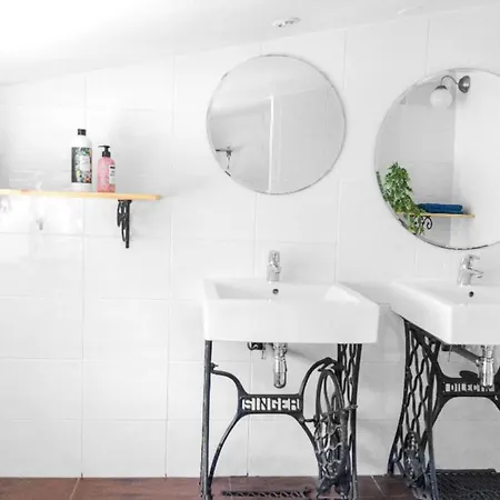 Cosy 90 M Family Nest With Pool And Garden * Carcassonne