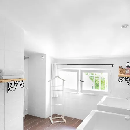 Holiday home Cosy 90 M Family Nest With Pool And Garden Carcassonne