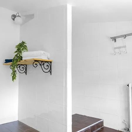 Cosy 90 M Family Nest With Pool And Garden Carcassonne